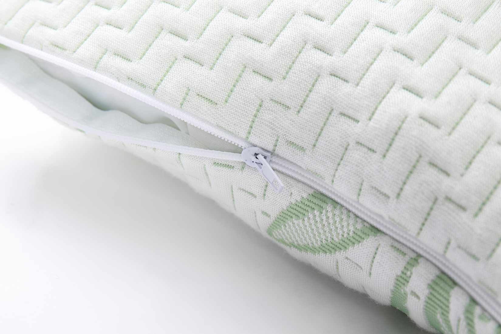 Cool-Bamboo-Lumbar-Pillow-Bambus-Lendenkissen-6.jpg