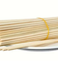 S&aelig;t af 100 stk. &Oslash; 5 mm x 20 cm lange runde bambuspinde
